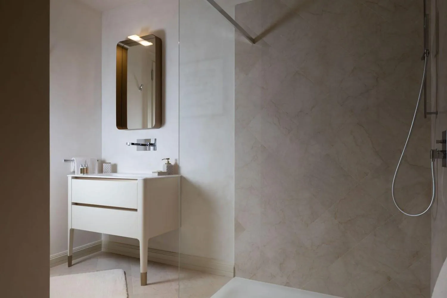 Luxury Villa Constanza Near Porec For 8 People Only 2 Km From The Sea Tar-Vabriga
